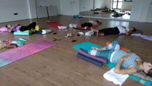 diventare un'insegnante di yoga per la maternità