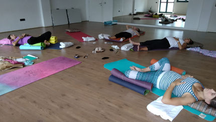 Corso insegnanti yoga Milano e Roma: è il momento giusto!